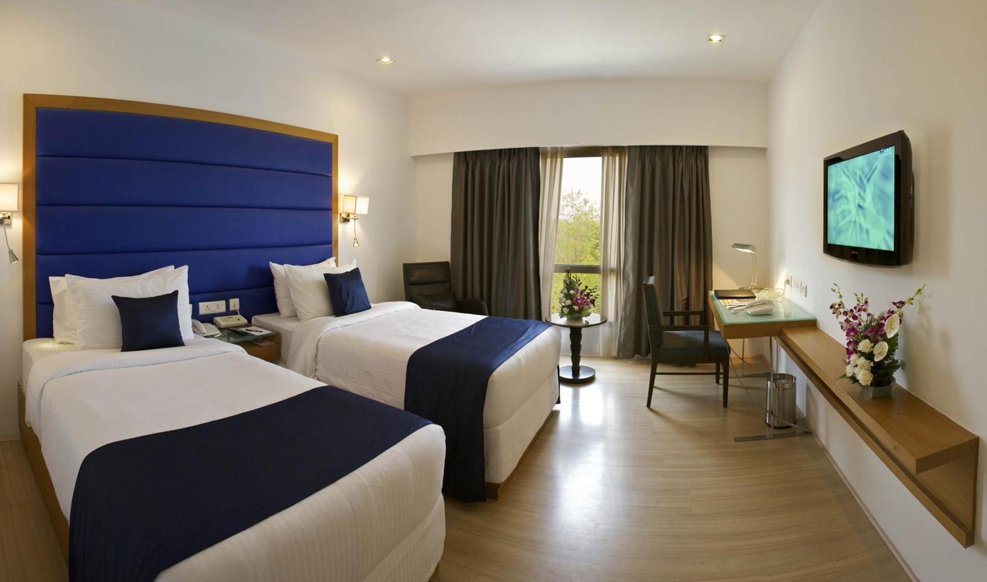 Peerless Hotel Hyderabad Exteriör bild